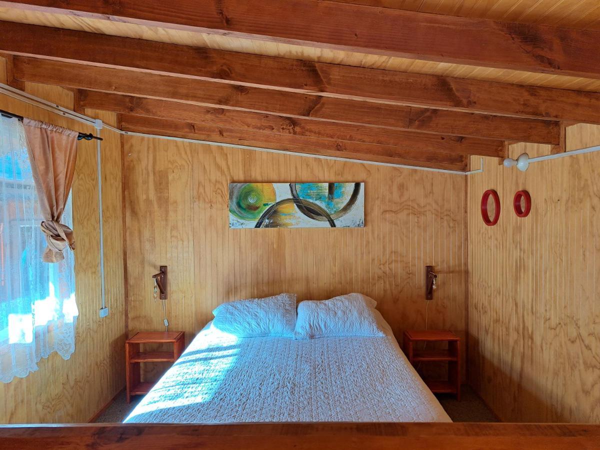 Borde Mar, & Cabanas, *